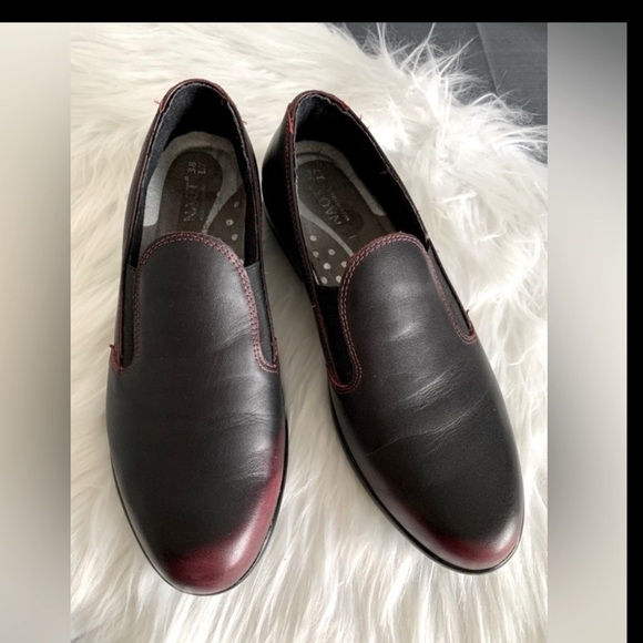 Naot Loafers Black/Burgundy Leather NWOT SZ:EU38 L7 - Picture 9 of 10